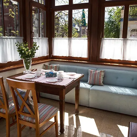 Nocleg ze śniadaniem Mistral Ustka