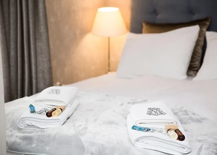 לינה וארוחת בוקר Mistral אוסטקה