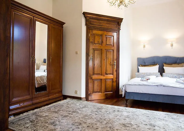 Mistral Nocleg ze śniadaniem Ustka