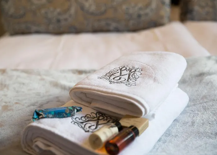 Mistral לינה וארוחת בוקר אוסטקה